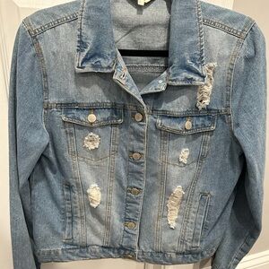 *** CISONO Distressed Jean Jacket